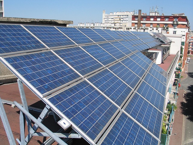 Aurinkoenergia tarjoaa monipuoliset mahdollisuudet yrityksille